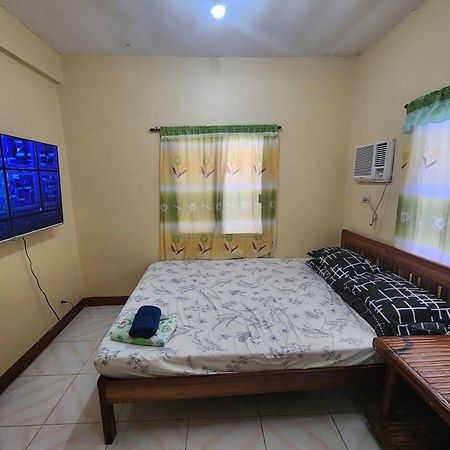 Larosa Hostel プエルト・プリンセサ エクステリア 写真