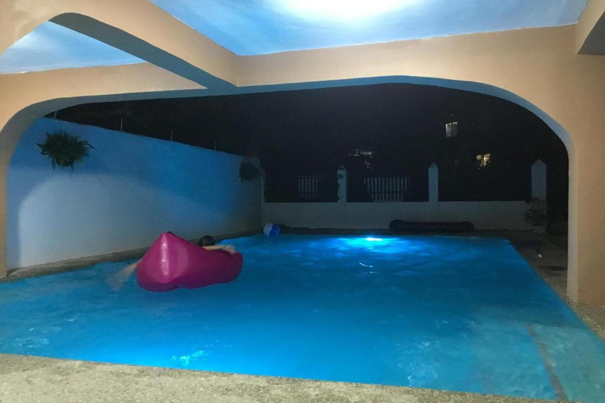Larosa Hostel プエルト・プリンセサ エクステリア 写真