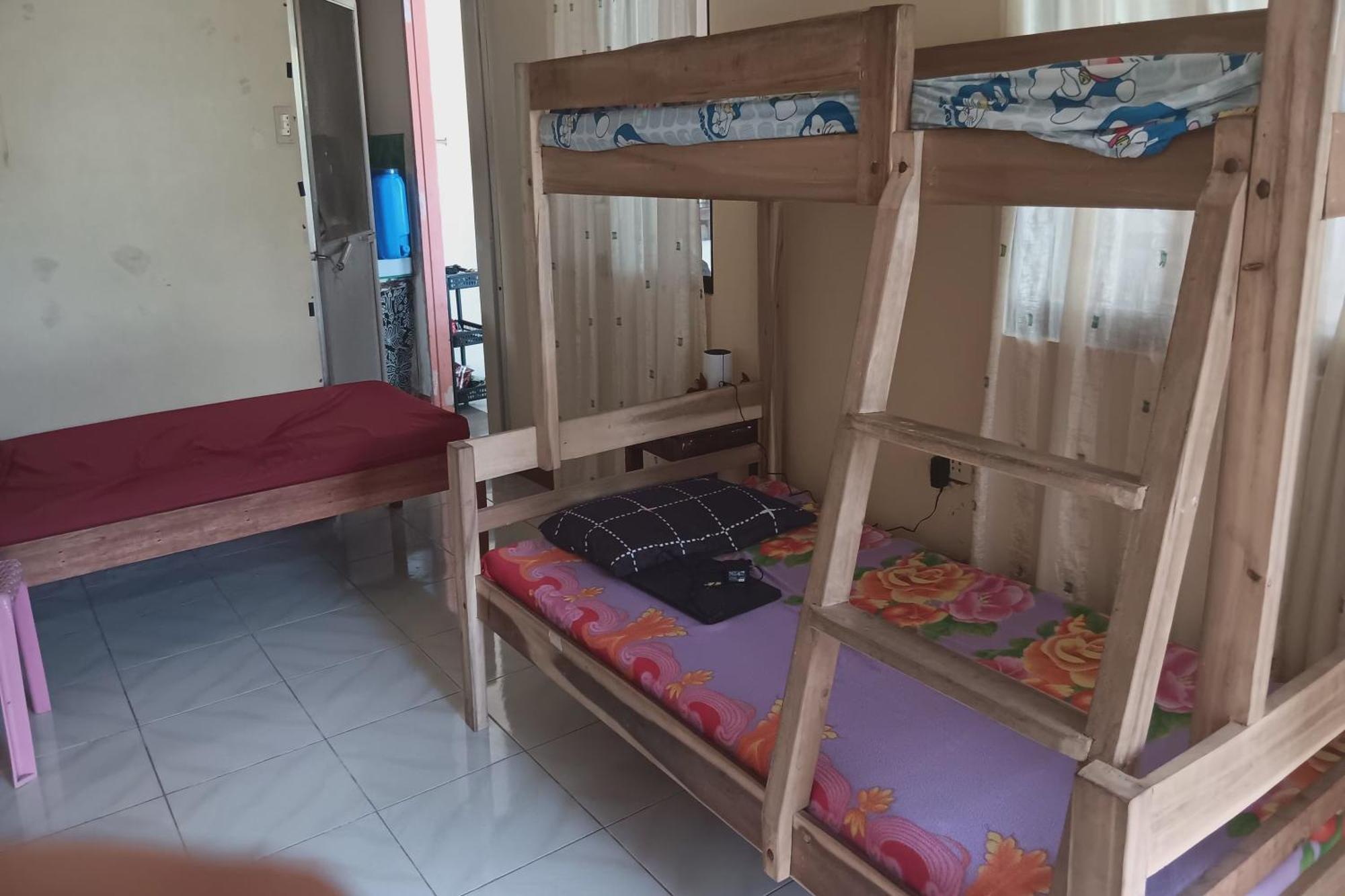 Larosa Hostel プエルト・プリンセサ エクステリア 写真